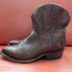 Frye Women's Brown Leather Western Boots